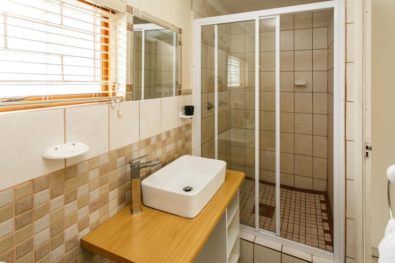 Langenhoven B&B Оудсхорн Екстериор снимка